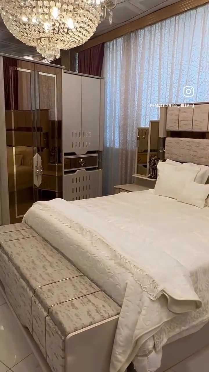✨ غرفة نوم تركية فخمة للبيع ✨
لعشّاق الذوق الراقي والأثاث المميز، غرفة نوم تركية بتصميم أنيق وفخم، تضيف لمسة من الرقي والجمال إلى غرفة النوم. 🤍

🛏️ الحالة: ممتازة مستعمله 

🇹🇷 المنشأ: تركي

💰 السعر: 2.500مليون دينار عراقي

 الاستفسار والتفاصيل عبر الواتساب 

***********
