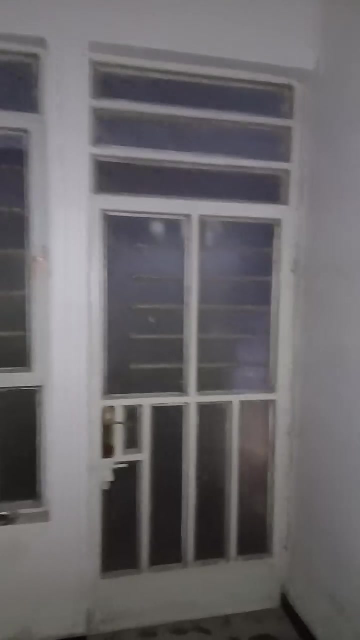 السلام عليكم بيت الإيجار زعفرانيه نهايت أربع شوارع طابقين اللايجار ستفسار ***********
