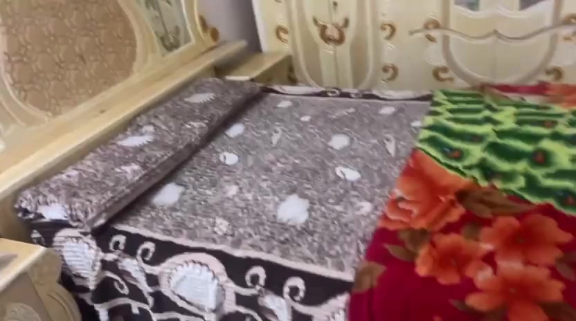 سلام عليكم متوفر غرفه عراقيه نضافه 95 ٪ ناصريه مركز سعر ع خاص ***********
