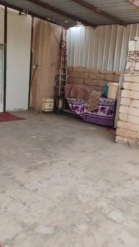 335
شقه مؤثثه ٢٠٠ م للايجار حي الوفاء
مكونه من استقبال للضيوف وغرفه وصاله ومطبخ وصحيات 
شرط عائله صغيره
سعر الايجار 400الف
***********
