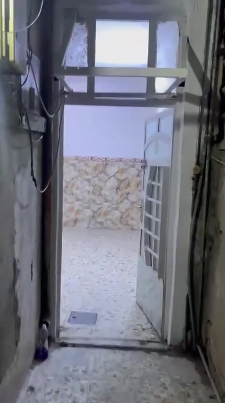 السلام عليكم بيت للايجار بالحريه الثانيه قريب ع دائرة الكهرباء.. التفاصيل التواصل على الخاص ***********
