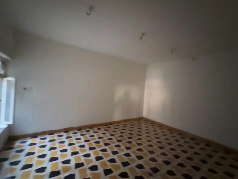 حياكم الله
❗️🔴❗️🔴❗️بيت للبيع❗️🔴❗️🔴❗️

المساحة 200 متر 

متوفره كافه الخدمات 

مي 💦 كهرباء ⚡️ و تبليط 🏘️

يتكون من غرفتين و صاله و استقبال و مطبخ و صحيات 

❗️❗️❗️السعر 90 مليون و قابل للتفاوض ❗️❗️❗️

📍حي المصطفى شارع المجرشه رابع فرع على الجه اليسار ثاني بيت 

للاستفسار 

***********
المسوق العقاري 
ناطق الربيعي

