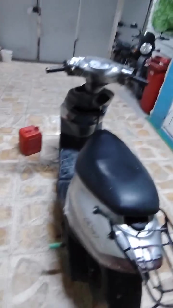 السلام عليكم دراجه ٦٠ ياماها بيجي 9زروف للبيع ةلدراجه شلعه ومعدل فول نص هندر كلوب عالي ناصي اشاير بك لايت كله شغال  الدراجه نفسها باتري فقط مابيها بعد نواقص السعر 300 مكاني بغداد حي أور للاستفسار ***********
