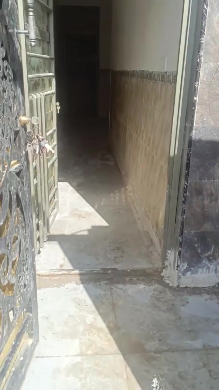 بيت للبيع بغداد سبع قصور شارع ابو مجيد سعره 60 مليون
شراي اتصل ***********
