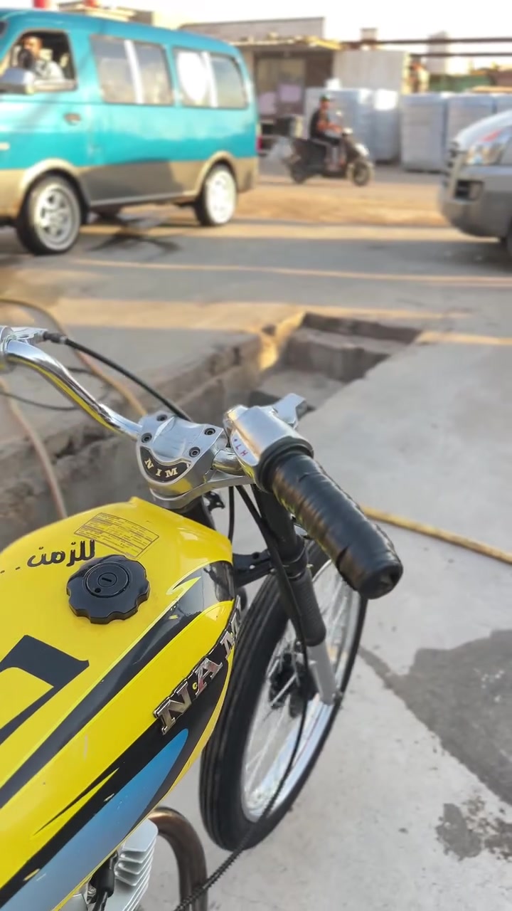 سلام عليكم دراجه ادوات لبيع بكان بصره ابو الخصيب دراجه نضيفه مكينته جديده دراجه مكفوله من كلشي هاذه رقمي وتصل وبيك خير وتدلل***********
