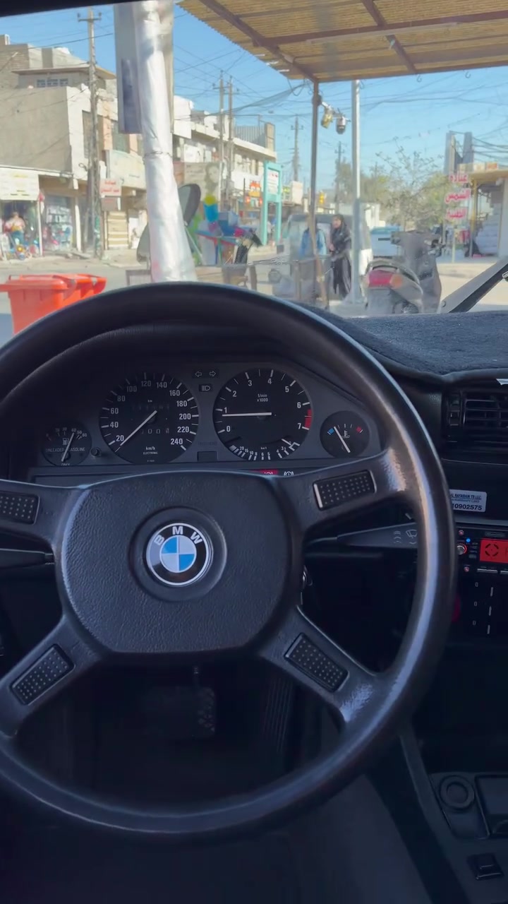 سلام عليكم
E30 325/1990
السياره بلادييةة بيهة صبغ ٣ قطع بس  مكفولة كير اوتو ميكانيك مكينة مفتوح 25 بلادية ضفيرة من الدعامية للدعامية زلغ ما بيهة صدر امامي خلفي جديد ويل bbs نظيف وارد يابان اصل اوتو  جام ٤ كهرب  رقم بغداد بسمي عليهة اكزوزت بوابة يم علي الوادي 5 انج والصالنصة البلادية موجودة حجر بيئة موجود بيهة كلشي شغال بل سياره حته الجيك انجن شغال واكرر. (السياره بلاديةة) مكاني بغداد السعر. ٦٣ وبيهة مجال 
***********
