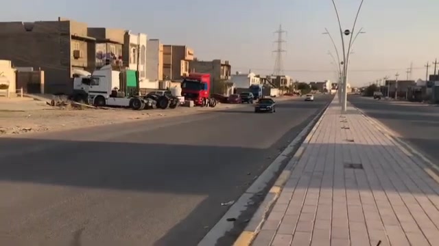 السلام عليكم 
كولف فينتو 1993
سيارة كير اوتو
محرك 2000 لا تنقيص ولا تبخير جديد
كهربائيات شغالة كامل
داخلها جيد 
بيها دمام صوت
بيها شوي نقوصات سهله
تجي تفحص انته هم 
رقمها بغداد 
 سنوية جديدة بسمي ثاني يوم أحول الك
والله شاهد مستعجل على بيعتها لان عندي
 ضرف عارضها ب 45 ورقة
وبيها مجال ان شاءالله
مكاني سامراء رقم *********** بي وتساب
ورحمه ال والديكم المو شراي لا يتعبني بل تعاليق
