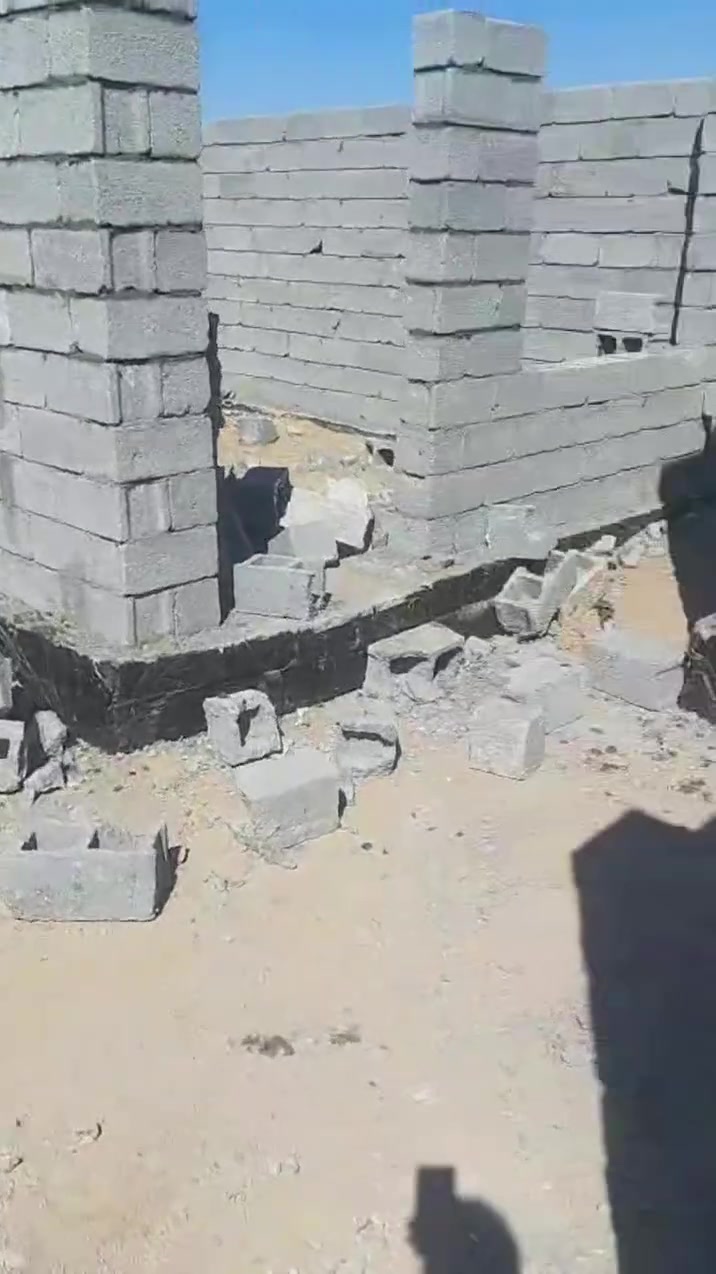 السلام عليكم البيت للبيع بشارع بيت مطلب قريب ع المدرسة الجديدة مبني بي 11 ساف السعر 10 قفل اي استفسار اتصل
*********** بي واتساب
