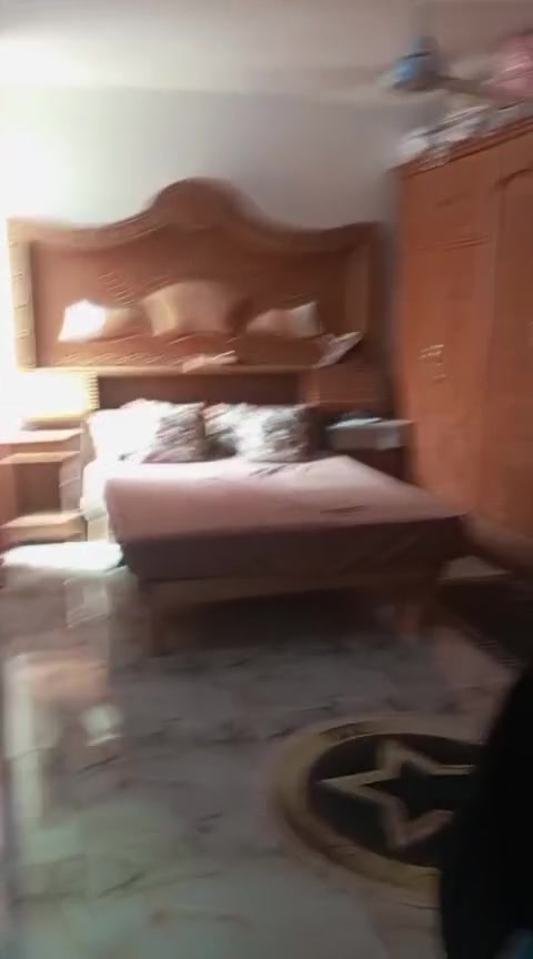 سلام عليكم ورحمة الله وبركاته بيت للبيع منطقة حي الحسن قرب جسر العمار البيت يتكون من غرفتين وصاله كبيره وستقبال ومطبخ كبير مجموعت صحيات داخليه وخارجيه البيت قرب ابو حسين ابو السكله
رقم الهاتف *********** 
سلام عليكم ورحمة الله وبركاته بيت للبيع منطقة حي الحسن قرب جسر العمار البيت يتكون من غرفتين وصاله كبيره وستقبال ومطبخ كبير مجموعت صحيات داخليه وخارجيه البيت قرب ابو حسين ابو السكله
