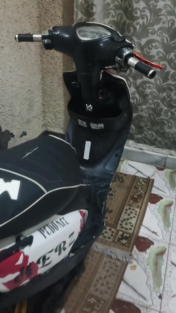 سلام عليكم داجه للبيع دراج كامل مفتوحة بس بكلايت و كلوب ما يشتغل سعر 600 قفل مو شراي لا تراسل هذه رقم ***********

