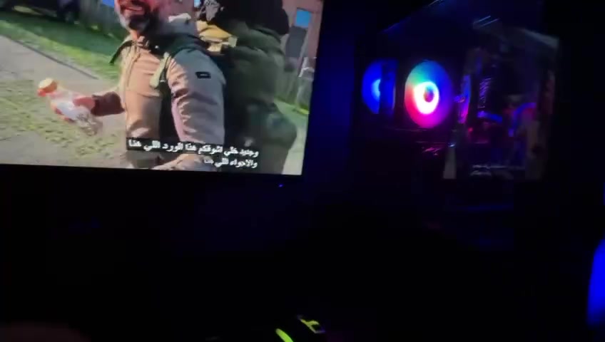 السلام عليكم ❤️

توفر تجميعات للبيع 
تجميعة رقم 1 💚 :
المواصفات

Xeon E5 2680 V4 
14Cores / 28Thread
معالج الجوكر غني عن التعريف 🪄
Cooler 120ML MASS White RGB 

M.B X99 RS9 DDR4 
يجي 4 مداخل رامات وبيه شاشة رقمية
RAM 16GB Hyper-X DDR4 (8×2)

GPU : RX 580 8GB XFX Black GTS XXX GAMING OC 2304SP
كرت قوي يختلف عن النسخ العادية ونظافتة عالية
Storage : SSD 128GB  
+ HDD 1TB Toshiba 

PSU 550W FSP HV Pro 
بور ماركة ممتازة
CASE MNTOB Glass + 4FANS RGB
اضائة متغيرة 💜
ماوس وكيبورد RGB زينات

وشاشة حجم 32INCH دقة 1080P تردد 75HZ

السعر 530 ألف قفل 🌷

متوفر توصيل / واذا تريد تجي تاخذها بغداد البياع

تجميعة رقم 2 💚 :
المواصفات 

CPU : R5 3500X

M.B B450M MSI

RAM 16GB DDR4 

GPU: RTX 2060 12GB Asus 2FANS RGB

Storage : SSD 128GB + HDD 500GB

PSU 600W

CASE Fantech White CG77 Mesh+ 4Fans RGB

تجميعة نظافة عالية 🌷

السعر 680 ألف 

موصل متوفر توصيل لجميع المحافظات 

للتواصل : ***********

نص مكتوب في الصور:
- تجميعة رقم 1 💚
- R5 3500X B450 Msi RAM 16 SSD 128 HDD 500g RTX 2060 12gb PSU 600W