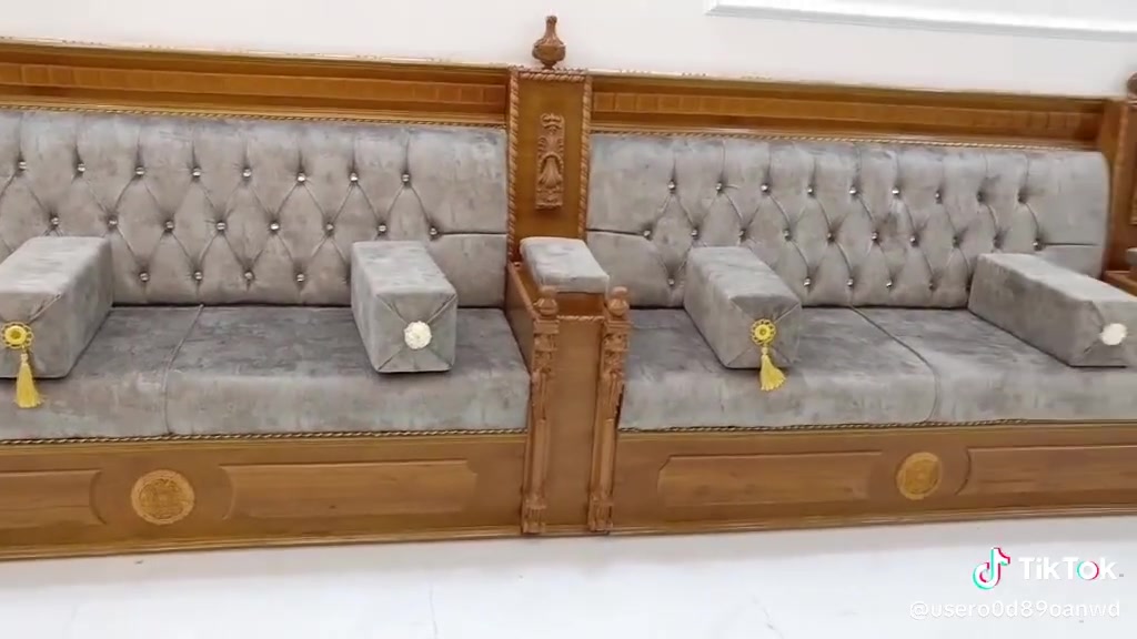 بيتج يستاهل اجمل تخم
اختاري اثاث يضيف للبيت فخامة ؛ راحة 
ذوق بكل تفصيلة 
تخم مميزة بتصاميم انيقة وجودة تليق بيتج 
لان جمال البيت يبدأ من تفاصيلة 
معمل ابو حسين الرمضاني ناصرية شطرة 
ويتوفر لدينا نظام اقصاد لحاملي كي كارد 
للاستفسار والطلب اتصل بنا وتدلل 
***********
