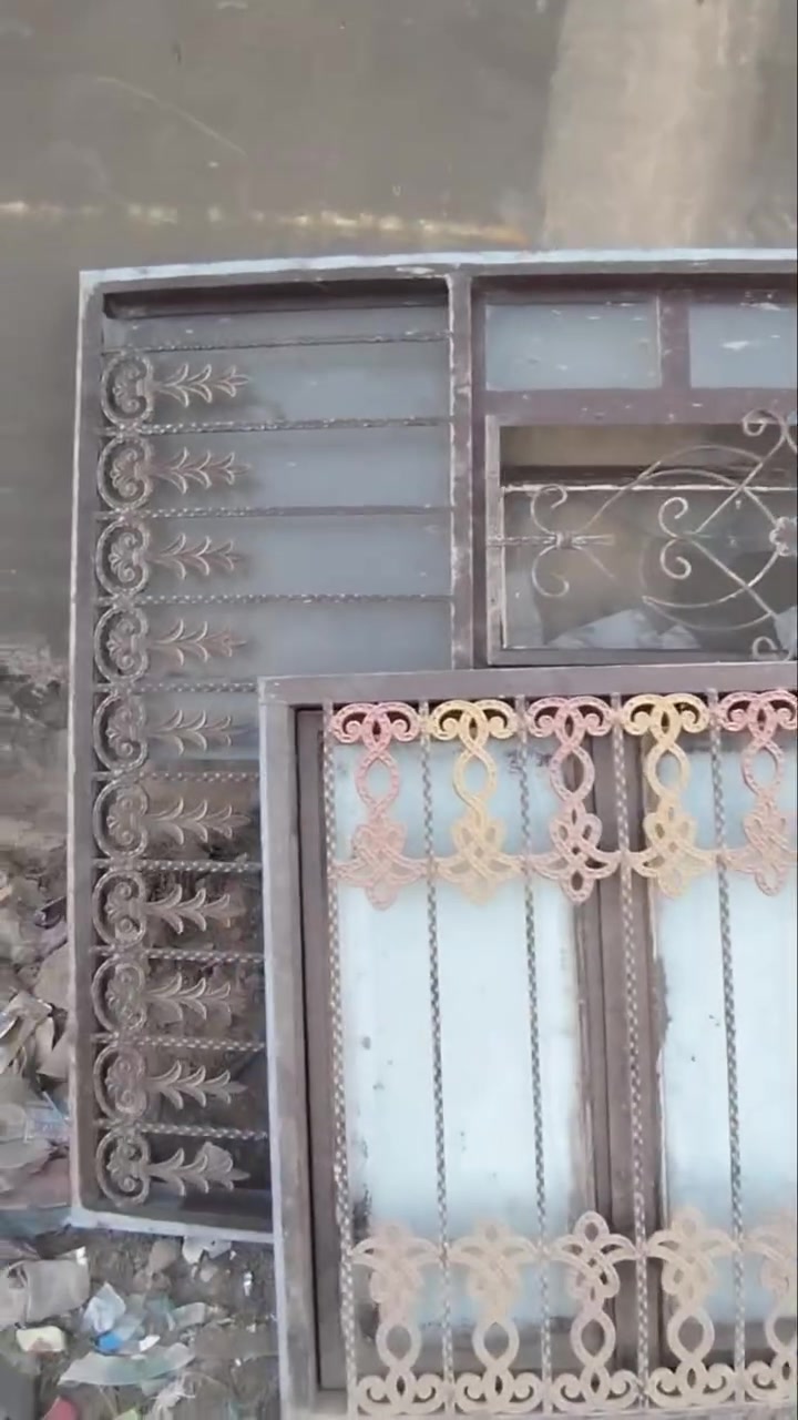 🔻🔻2شبابيك

واحد الارتفاع 2متر والعرض 150سم

والثاني الارتفاع متر والعرض متر

مكاني حي العسكري الغربي 

رقمي  ***********
