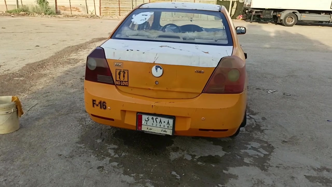 سياره جيلي ام كي موديل 12بيهه مكينه كورله وكبر مكفول عينه وصينيه قبل اسبوع بدلتهه دواخلهه كلش نضيفه جام يصعد وينزل سنتر لوك يشتغل صدرهه حلو باور شغال بولبرنات جدد ياباني شادلهه السياره بدون راعي اتكفل سرقه وعشاءر مستمسكاته عدي اهله بالفضيليه بس مااندله راح رقمه مني السعر 10 ورقات وبيهه مجال قليل ***********  *********** موجوده بالكوت
