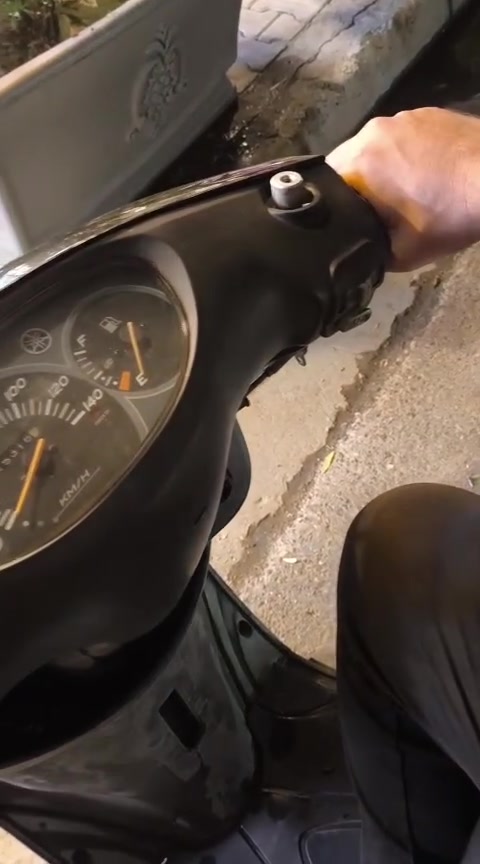 دراجه بريز مرقمه رقم انبار مشروع وطني تحويل ثاني يوم دراجه ناعمه خير من الله بيها نواقص بسيطه سعرها 1,600 وبيها مجال للشراي الاتصال واتساب فقط ***********
