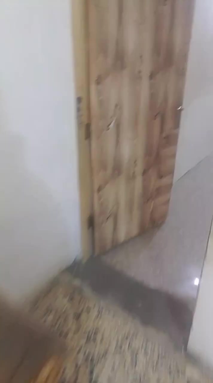 بيتين للايجار العبيدي شارع مدرسة العابد ***********

