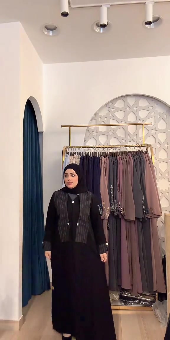 عبايات • غادة العميري • كاظمية