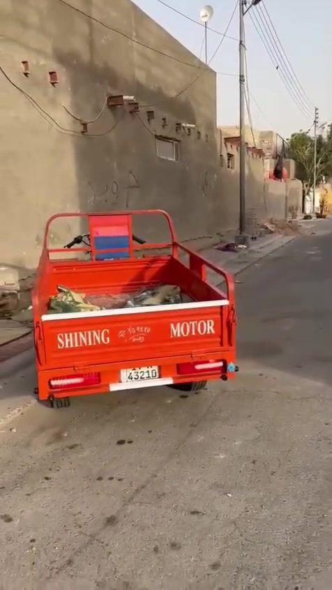 للبيع ستوته زيرو كفاله عامه رقم وسنويه
سعر 3ملاين ونص شراي اتصل

‏‪***********‬‏
