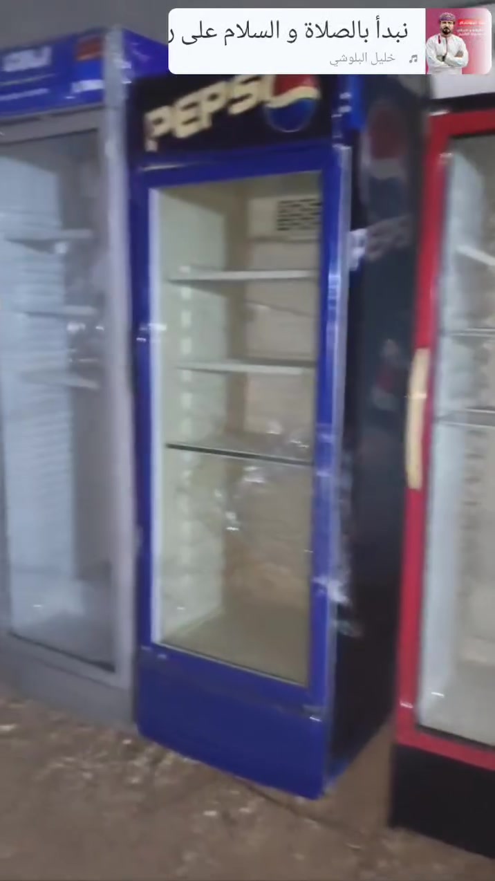 اذا عندك عارضه عاطل او مجمده علطله لا اتعب نفسك بل تصليح اخذ الي يعجبك و استلم منك العاطل موقعي برطله مجمع الحياة شراء من اي مكان عاطل شغال من البيوت المحلات شراء عارضة مجمد براد ماء تعال خاص أو علا الرقم ***********  كورك ***********   واتساب شراء من أي مكان داخل موصل
