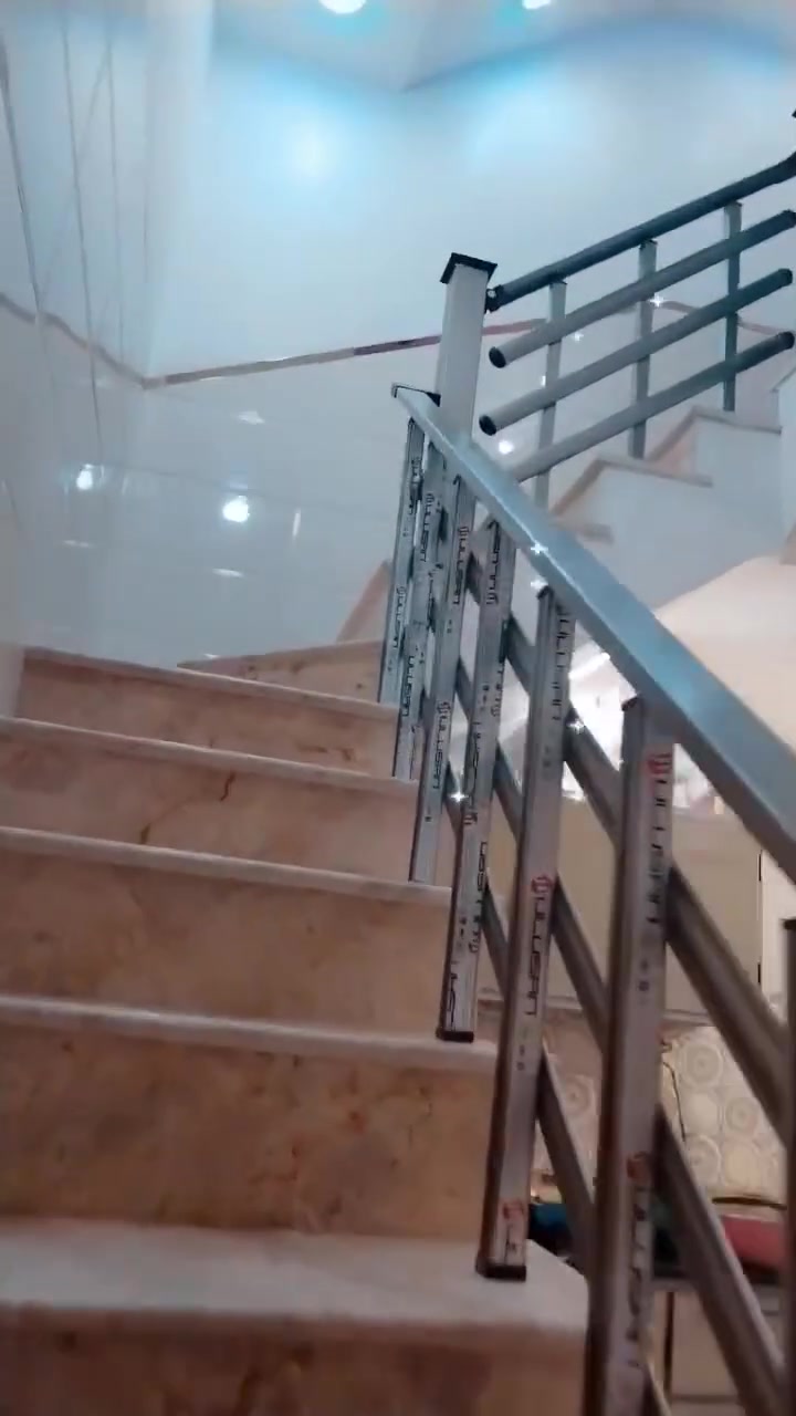 دار للبيع نظيف جدا (زراعي )مساحة ١٠٠ متر
5×20  البيت جاهز ومرتب مابي اي نقص
العنوان /سكينه شارع المكاتب قرب روضة اليقين 
 الاستفسار ع الرقم 👇
***********
