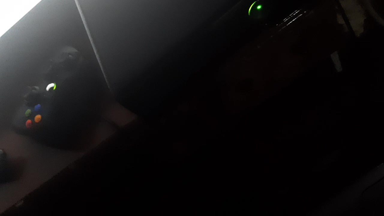 للبيع Xbox 360 مهكر (RGH) بحالة ممتازة 🔥

​الملحقات: جوستيك واير أصلي + هارد مليء بأكثر من 150 لعبة قوية (GTA V, FIFA, Forza, وغيرها). 

​ملاحظة: قارئ الأقراص عاطل، لكن الجهاز مهكر والألعاب مشغلة من الهارد مباشرة ولا تحتاج أقراص نهائياً. 

​السعر: 115 ألف (نهائي / أو مع مجال رمزي جداً). 

​المكان: البصرة - الفاو (يوجد توصيل لكل العراق). 

​للإستفسار: مراسلة الخاص 📥 

سلة الخاص 📥