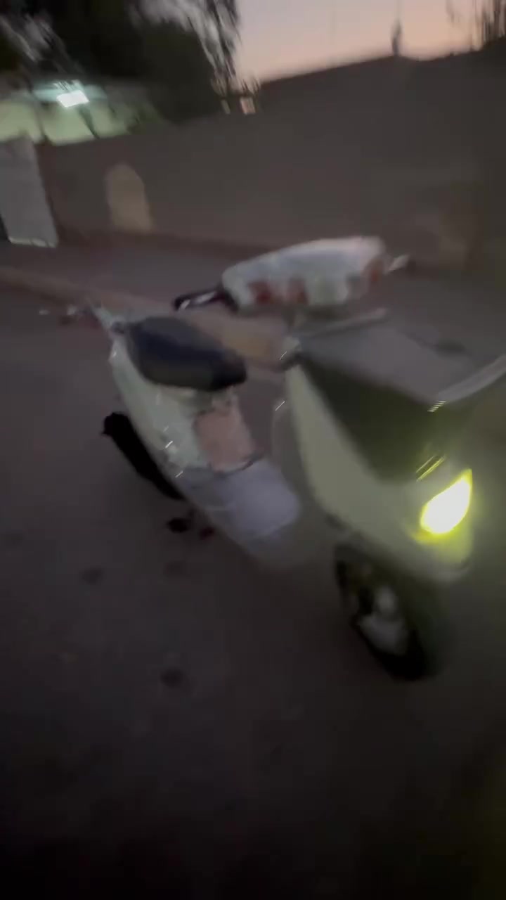 ياماهه للبيع شغاله هندر واحد فقط ذب بانزين. من كابريتر سعر ٢٠٠مستعجل على بيعههه رقمي ***********
