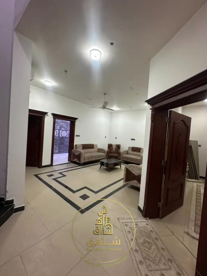 أبو الخصيب حمدان • ٢١٠م • ٣ غرف