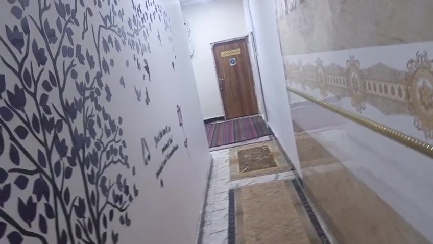 سلام عليكم
بيت بحي خالد قرب البترو بيت موجه وكدامه مساحه مستقبلا اذا يريد يسوي كراج البيت ركن رتفاعه البيت ٣مترات 

📍 البصرة – حي خالد _قرب البترو 
شارع مؤدي إلى سفوان
🏠 
• 3 غرف
• هول
• مطبخ
• ديوان
• صحيات داخلي وخارجي

✅ ماء وكهرباء
✅ مدارس قريبة 
✅ منطقة هادئة وآمنة
✅ جيران طيبين

💰 السعر: 35 مليون وقابل للتفاوض

📞 للاستفسار والتفاصيل:
***********
واتساب أو اتصال
