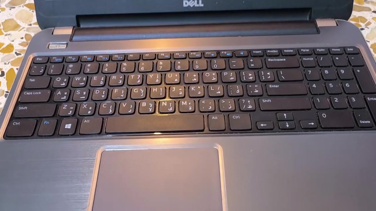 لابتوب للبيع السعر 125 
مواصفات Dell latitude 5540
Core i 5 
Gen 4 
Hard SSD 256 ⚡
Ram 8 
حجم شاشة  15
الصوت ستريو عالي 
البدن من المعدن للتحمل الاداء القوي ،، رقمي ***********
