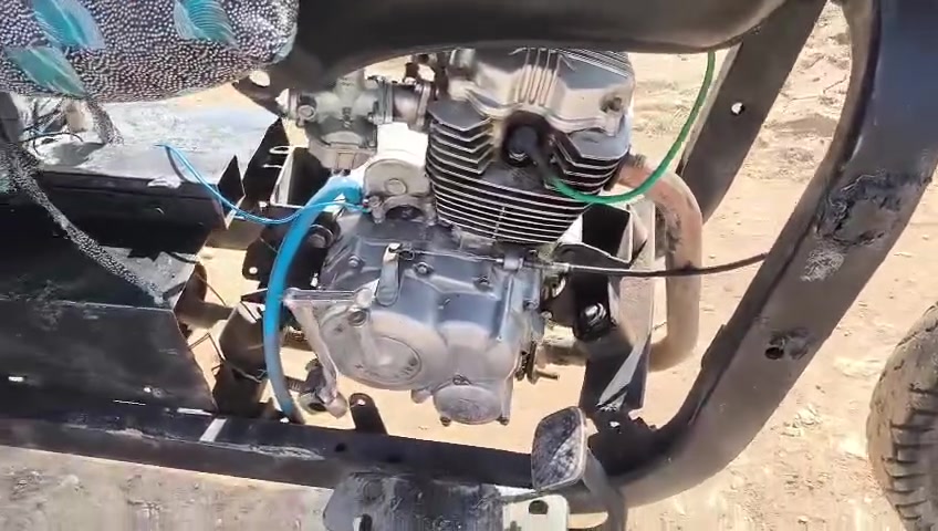 االسلام عليكم ستوته للبيع مال شغل نظيفه شوف العين وبالحقيقه احلا بعد بيها نواقص بسيطة لايت الامامي وسلف يعوزو شخاطة والباقي خير من الله سعرها مناسب لليدور زين ومناسب استفسار خاص او ***********
