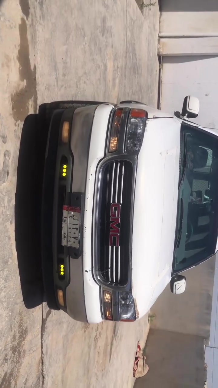 سلام عليكم  $87

للبيع 2001 ‭*********** $
