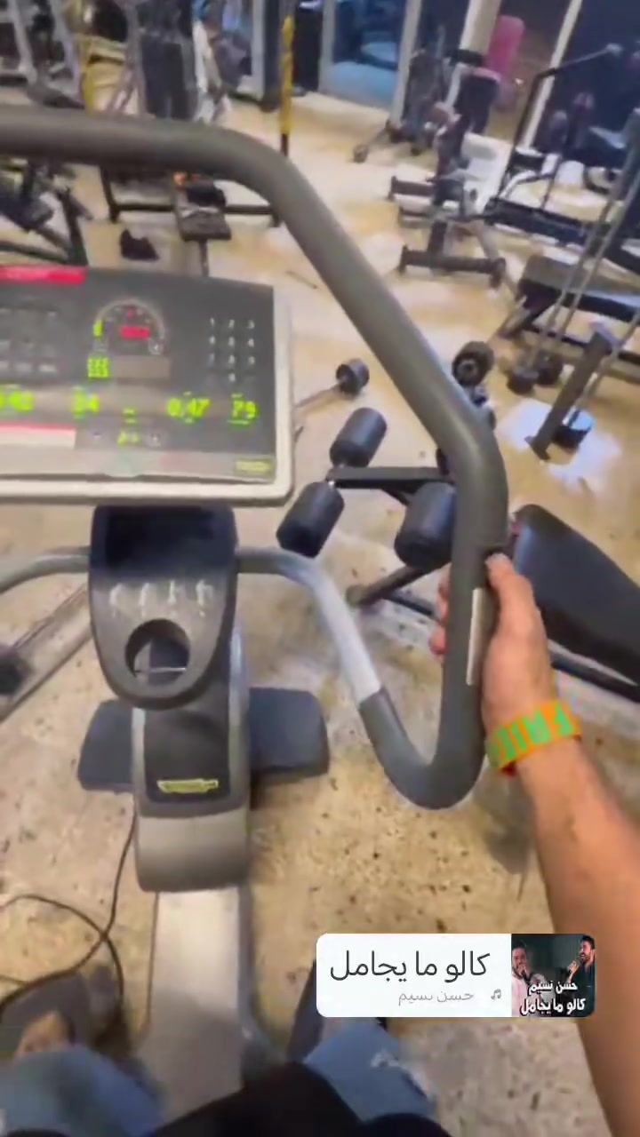 ستيبر TECHNOGYM للبيع
إيطالي اصلي / شغال مابيه اي عيب /  حيل نظيف
السعر: 650 الف قابل للتفاوض
الموصل ***********
***********
