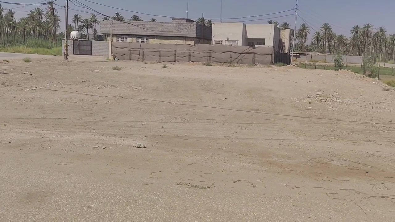 📢 للبيع قطعة أرض في كربلاء
📐 المساحة: 1000 متر مربع

📍 مقابيل مدرسة مباشرةً
💧 ماء متوفر
⚡ كهرباء متوفرة
🛣️ شارع متوفر
🏫 مدارس
🏥 مركز صحي

✨ موقع ممتاز ومناسب للسكن أو الاستثمار.

📞 للاستفسار والتواصل:
***********
