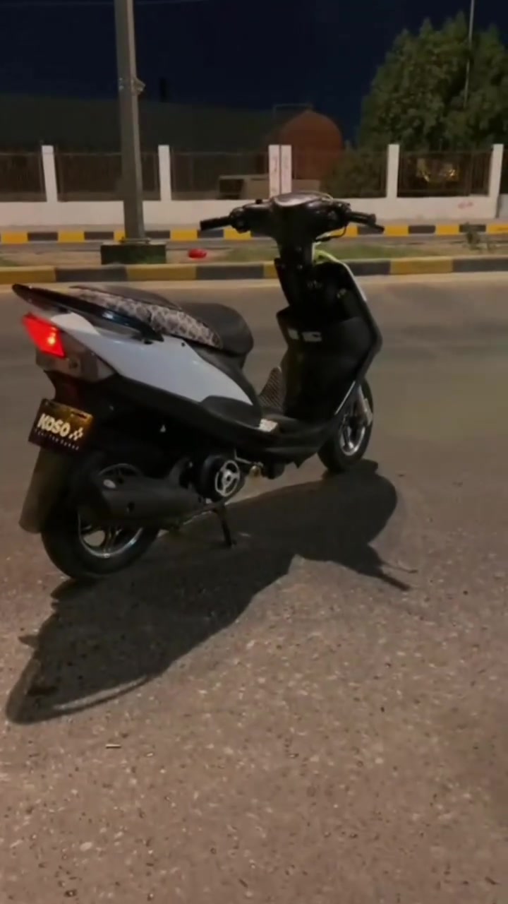 سلام وعليكم ماكس عدله البيع 
مكاني نجف حي ابو طالب 
سعر خاص 
رقمي ***********
