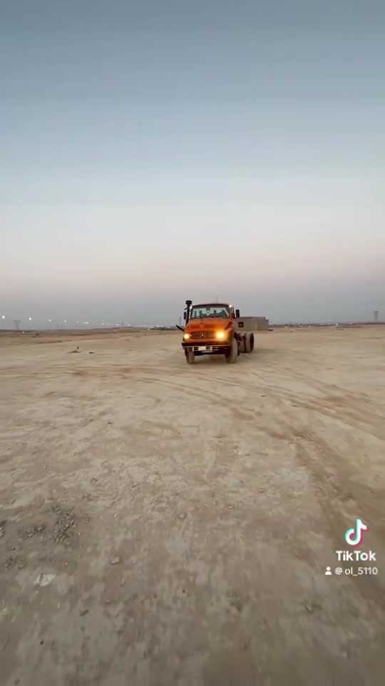 اقجمً سكس للبيع  شاصي بلادي موديل ٧٢بس الشاصي ٧٢ محدثه كلها ٨٢ رقم نينوا نگليزي بسمي  محرك جديد گير ١١١جديد ***********السعر ٤٢ مليون  وبيها مجال
