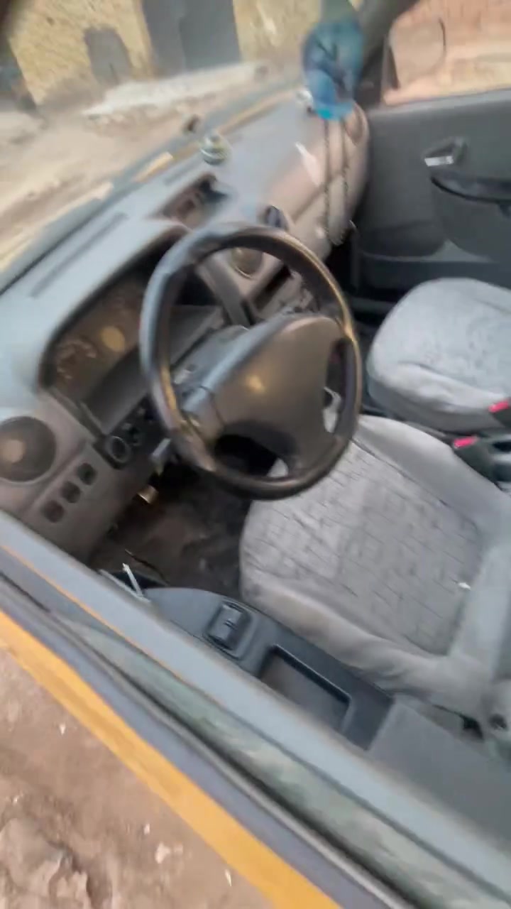 السلام عليكم سايبا موديل 12
سياره بيها خيط بخار قليل بدون تنقيص بيها فطر بشاصي لجها ليمنه
مشروع وطني  رقم بغداد بسمي مصفره هيه وغرامه 
سياره حلوه جاهزه للبيع او مراوس لسعر 22 وبيها مجال 
***********
