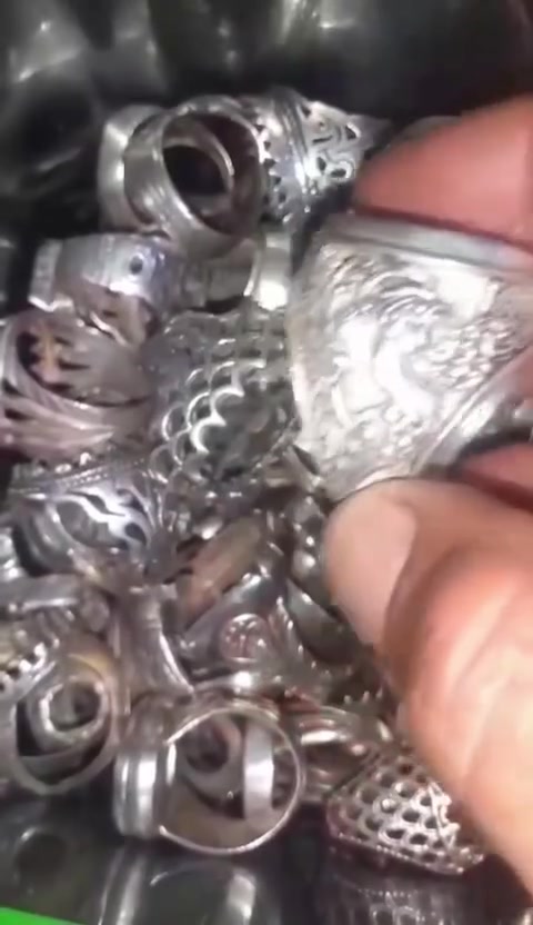 خواتم فضة • مستعمل • سماوة شارع الجسر