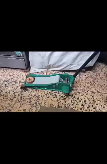 ⭕  يوجد توصيل  لكافه المحافظات 
جك عربانة 3 طن تمساح دبل بستم أخو الجديد شرط شغال وعل الفحص
السعر 95 ألف 
***********

نص مكتوب في الصور:
- 19/9/2026 8:07