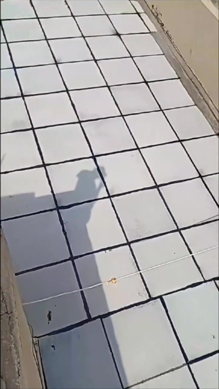 صيانه كافه السطوح قلع الماستك القديم واعاده الماستك.  شغل درجه اولى.  
خابر وتدلل.  ‏‪***********‬‏

شغل اليوم ✅
