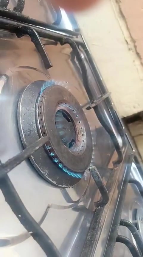 طباخ مصري • نضيف جدا • الفوك مكسور