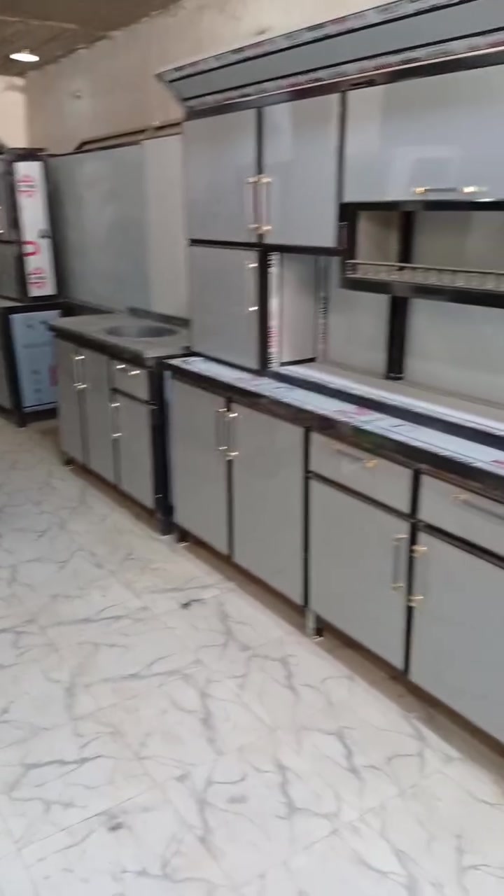 معمل ومجمع اللمنيوم ابو فاطمه المدحتيه الحي العسكري قرب صيدلية الماس 
***********
