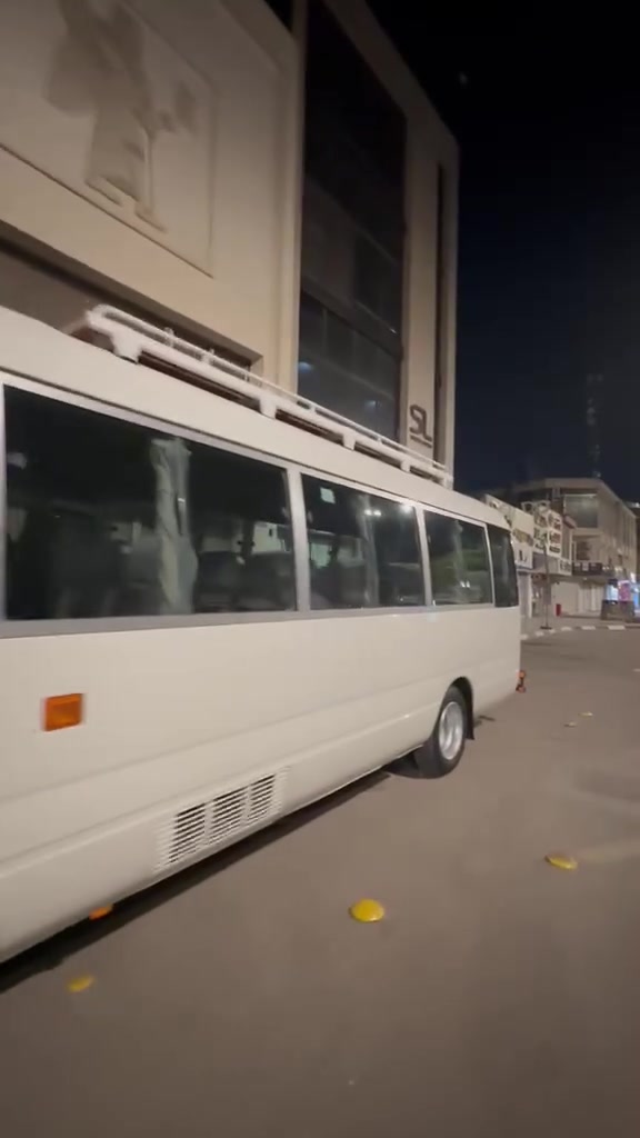 كوستر ١٥ • كفالة • مكان حله