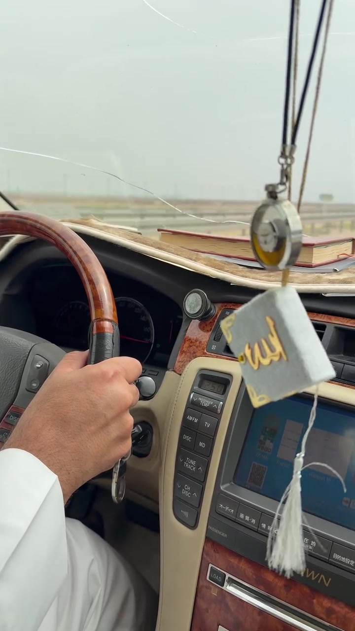 للبيع كراون شاهينة 2004 — بصرة
🚘 كراون شاهينة موديل 2004

▫️ اللون: أبيض صدفي

▫️ المحرك: 2500 V6

▫️ الشاصي: 80

▫️ السيارة مشروع وطني – البصرة – باسمي

▫️ شرط التحويل

✅ مكفولة الأصوليات

✅ إضبارة مكفولة

✅ مكفولة من نقل الملكية

✅ مكفولة من القطع والحادث والتعمير والتبديل والصبغ

✅ السيارة نظيفة جداً

✅ ملاحظات بسيطة جداً تكاد لا تُذكر

❄️ تبريد ثلج

🏠 الغرفة بيجي ونظيفة جداً

🔧 مشط لكزز

🛞 تخم تايرات

🔋 بطارية جديدة

🛠️ حدادة خير من الله

🚗 السيارة جاهزة للاستخدام

💰 السعر: 130 ورقة

📍 البصرة

📞 للجادين والاستفسار والتفاصيل التواصل ***********
