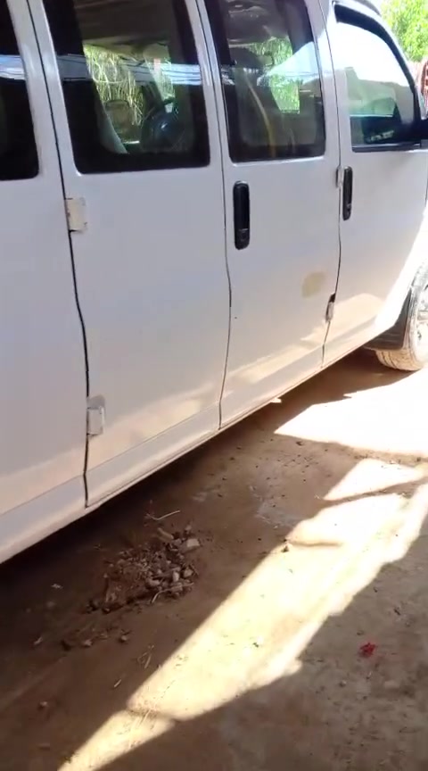 @السلام عليكم سفانه لبيع رقم بغداد صدامي مطلوبه هيئه وغرامات مليون و٣٠٠ الف عليه راعيها يمي يريد تحويل السياره تبريد شغلال تيرات يردلها زوج بس كير ومكينه واكسن شرط المحرك ٦١٠٠ الكير ١٠٠٠ سعرها مال مستعجل اريد ابيع خطها نجف بصره تريك شرط بصره مكاني كربلاء سعره مطلوب ٧٠ ورقه اكو مراوس عادي موديل ٢٠٠٨ حلوه السياره ١٤ راكب  ***********
