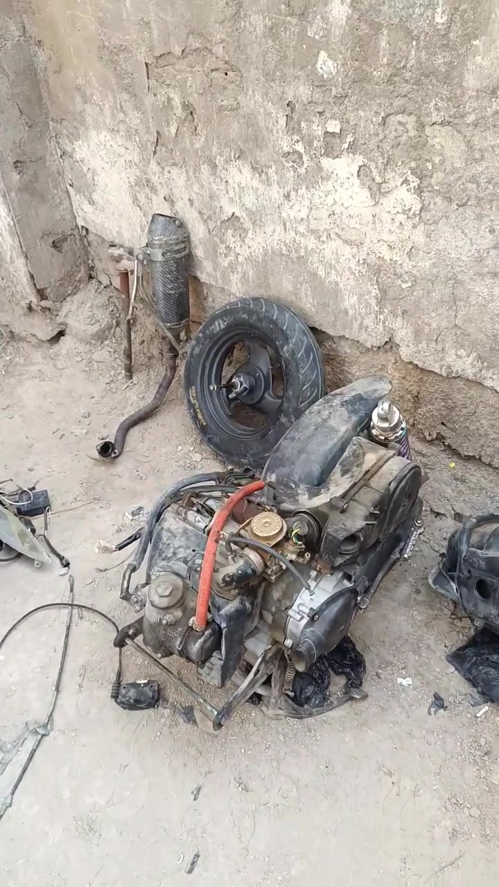 سلام عليكم درجه ماكس عدله مفصخه بس شده ماعيزه برغي غراضه كله كامله كفراته تواير مكينه بس قايشه مكطوع كلجاات رياضي شاصي مكفول دبلاتهه كله كامله مكان سماوه ام العصافير سعره 200ستفسار***********
