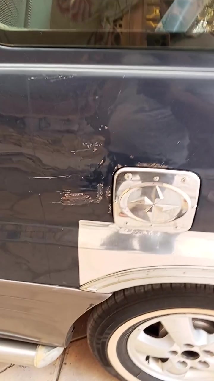السلام عليكم ستاركس موديل 2007 رقم واسط انكليزي محوره امسكر كير اوتوماتيك مكفوله كفاله عامه تبريد شغال مكاني الديوانيه 
***********
