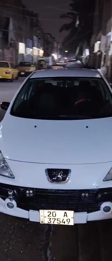 السلام عليكم
بيجو 307 موديل 2006 باسمي سنوية لل2029 مكانها بغداد رايدها ب46 
الرقم ***********
