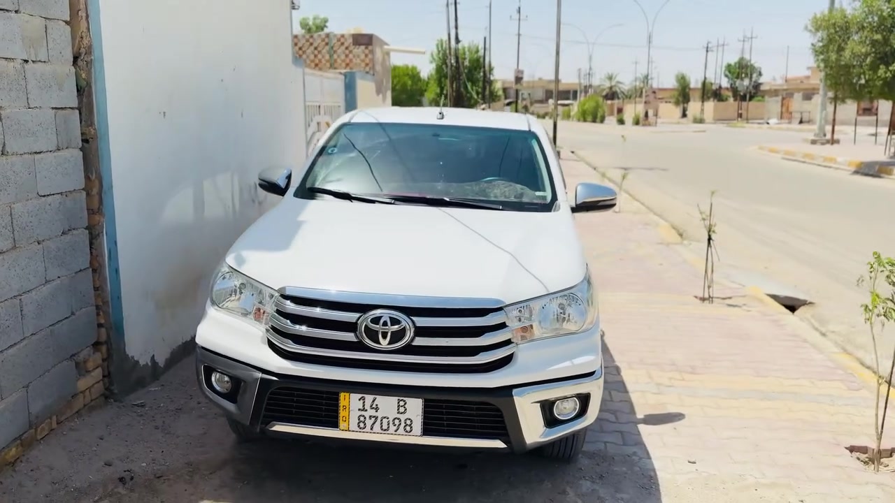 هايلوكس ساز الباب الاول بنيد جكات حساس خلفي تحكم ستيرن موديل 24 مكفوله كفاله عامه من الدعاميه للدعاميه 
رقم بصره باسمي ثاني يوم مداور *********** اتصل وبيك خير وتدلل
