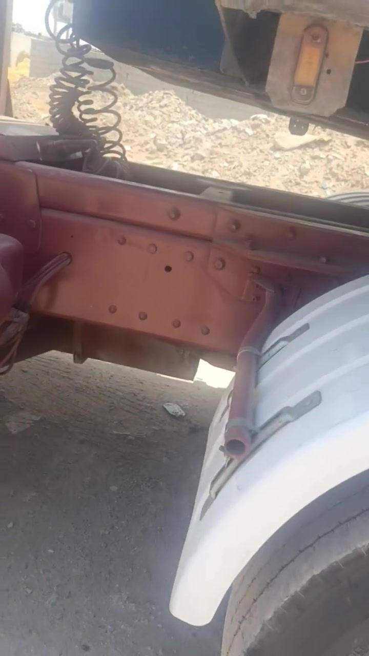 السلام عليكم البي ٩٢البيع تك ومطوله مكينه ٤٤مجموعه جيف كير كهربائي مسجله فلات ذات جوانب متحركه رقم واسط بسمي مكان ذي قار الاستفسار ***********@@السعر ٢٧٥
