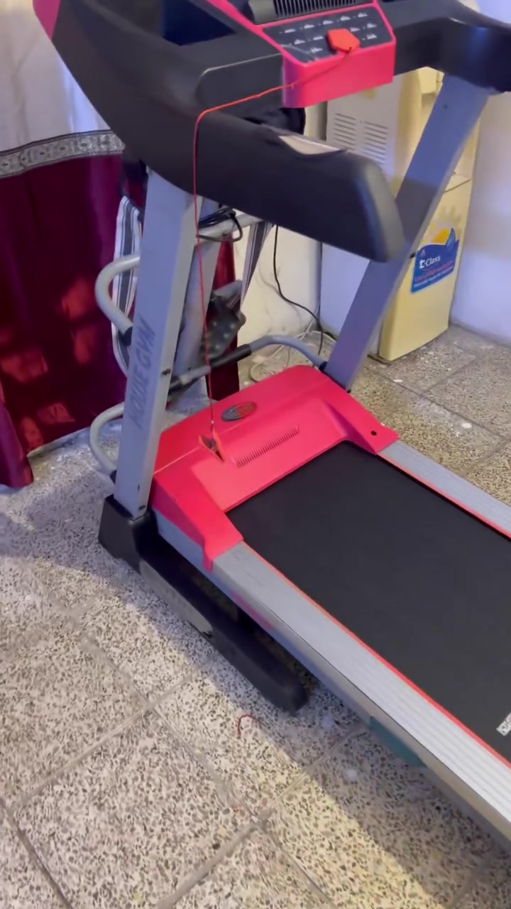 السلام عليكم 🫡 جهاز جري 🏃 
دبل ماطور جبلي فول مواصفات 

1يحتوي  على نظام الجبلي 
2مزود بنظام قياس المسافة المقطوعة 
3يحتوي على جهاز تكسير الشحوم 
4يحتوي على نضام تزييت ذاتي 
5يحتوي حساس نبضات القلب ومفتاح امان 
وتحكم بل يدات 
 العنوان بغداد حي لأمانة 
يوجد توصيل 🚚 
جميع المحافظات السعر 240
***********واتساب
